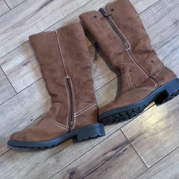 Brown vegan suede tall lined boots 9 - Picture 5 of 16
